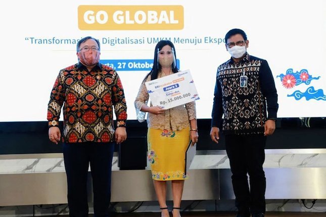 Kisah Sukses Dona Doni Rattan Gallery