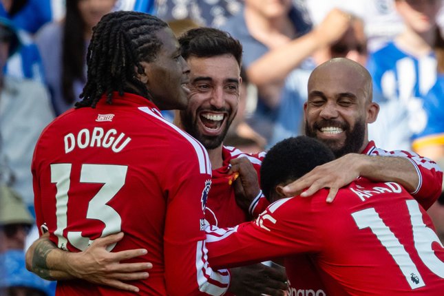 Semua Klub Premier League Tetap Dapat Rp2 Triliun Lebih Semua Klub Premier League Tetap Dapat Rp2 Triliun Lebih