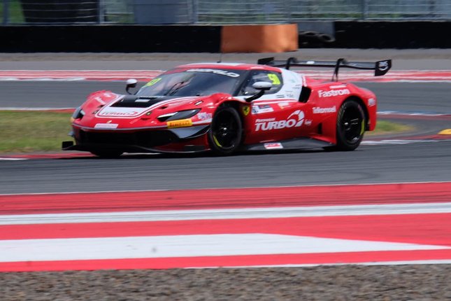 Pembalap Indonesia Ramaikan Podium
