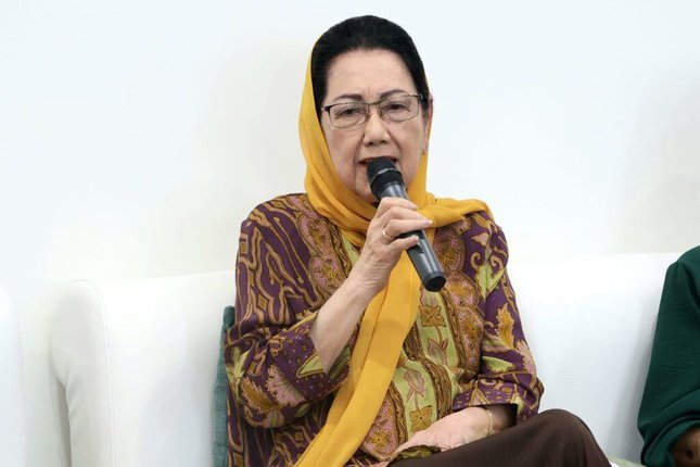 Wismoyo Arismunandar Tanamkan Jiwa Pajrurit pada Atlet Siti Hardjanti, istri almarhum Wismoyo Arismunandar (c) KONI