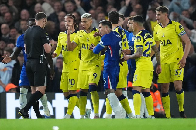 Kesalahan Individu yang Terus Merugikan Tottenham Kesalahan Individu yang Terus Merugikan Tottenham