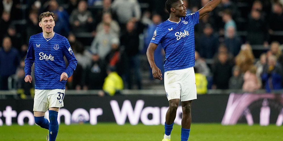 Obrolan Rahasia Thierno Barry dengan Moyes Sebelum Hancurkan Pertahanan Manchester City