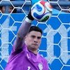 Orlando Gill Jadi Tembok Kokoh Paraguay saat Singkirkan Jerman