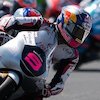 Veda Ega Pratama Kecewa Berat Gagal Raih Poin di Moto3 Hungaria 2026, Janji Lebih Tangguh di GP Ceko Veda Ega Pratama Kecewa Berat Gagal Raih Poin di Moto3 Hungaria 2026, Janji Lebih Tangguh di GP Ceko