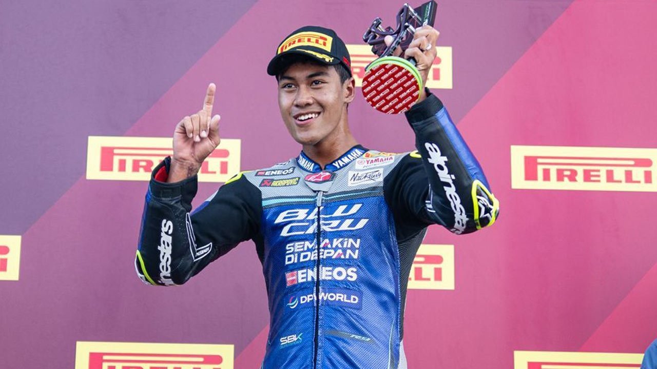 Podium di WorldSSP Emilia Romagna 2026, Aldi Satya Mahendra Takjub Bisa Salip 5 Rider Sekaligus di Tikungan Pertama Podium di WorldSSP Emilia Romagna 2026, Aldi Satya Mahendra Takjub Bisa Salip 5 Rider Sekaligus di Tikungan Pertama