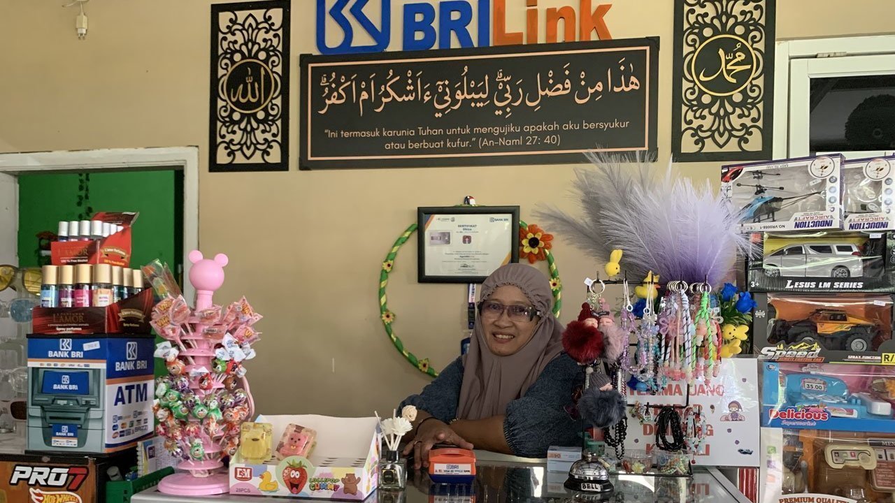 Bertahan hingga Tahun ke-9, Jatuh Bangun Ulfa Irwanti Membangun Usaha Agen BRILink Bertahan hingga Tahun ke-9, Jatuh Bangun Ulfa Irwanti Membangun Usaha Agen BRILink