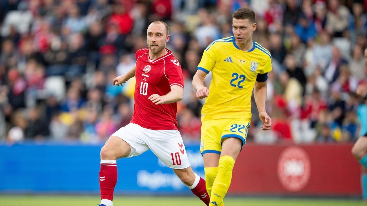 Bagaimana Kondisi Christian Eriksen Usai Kolaps di Laga Denmark vs Ukraina? Bagaimana Kondisi Christian Eriksen Usai Kolaps di Laga Denmark vs Ukraina?