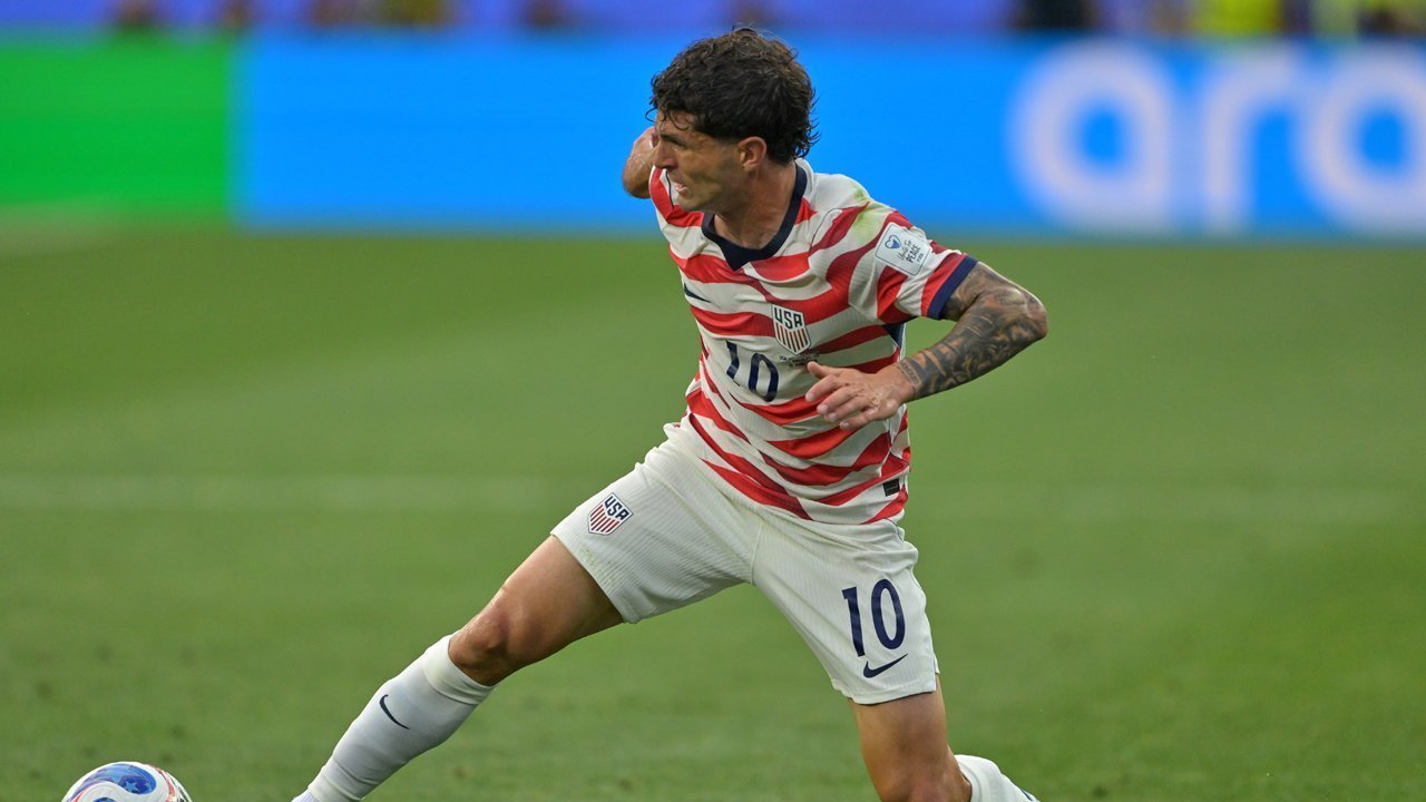 Christian Pulisic Lampaui Rekor Cristiano Ronaldo di Piala Dunia, Jadi Motor Kemenangan Telak Amerika Serikat Christian Pulisic Lampaui Rekor Cristiano Ronaldo di Piala Dunia, Jadi Motor Kemenangan Telak Amerika Serikat