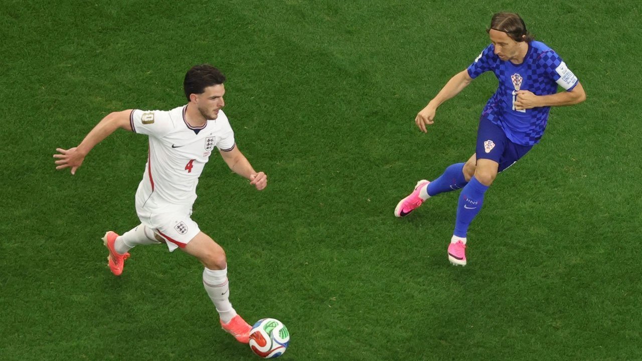 Declan Rice Tumbang Usai laga Inggris vs Kroasia di Piala Dunia 2026, Bagaimana Kabarnya? Declan Rice Tumbang Usai laga Inggris vs Kroasia di Piala Dunia 2026, Bagaimana Kabarnya?