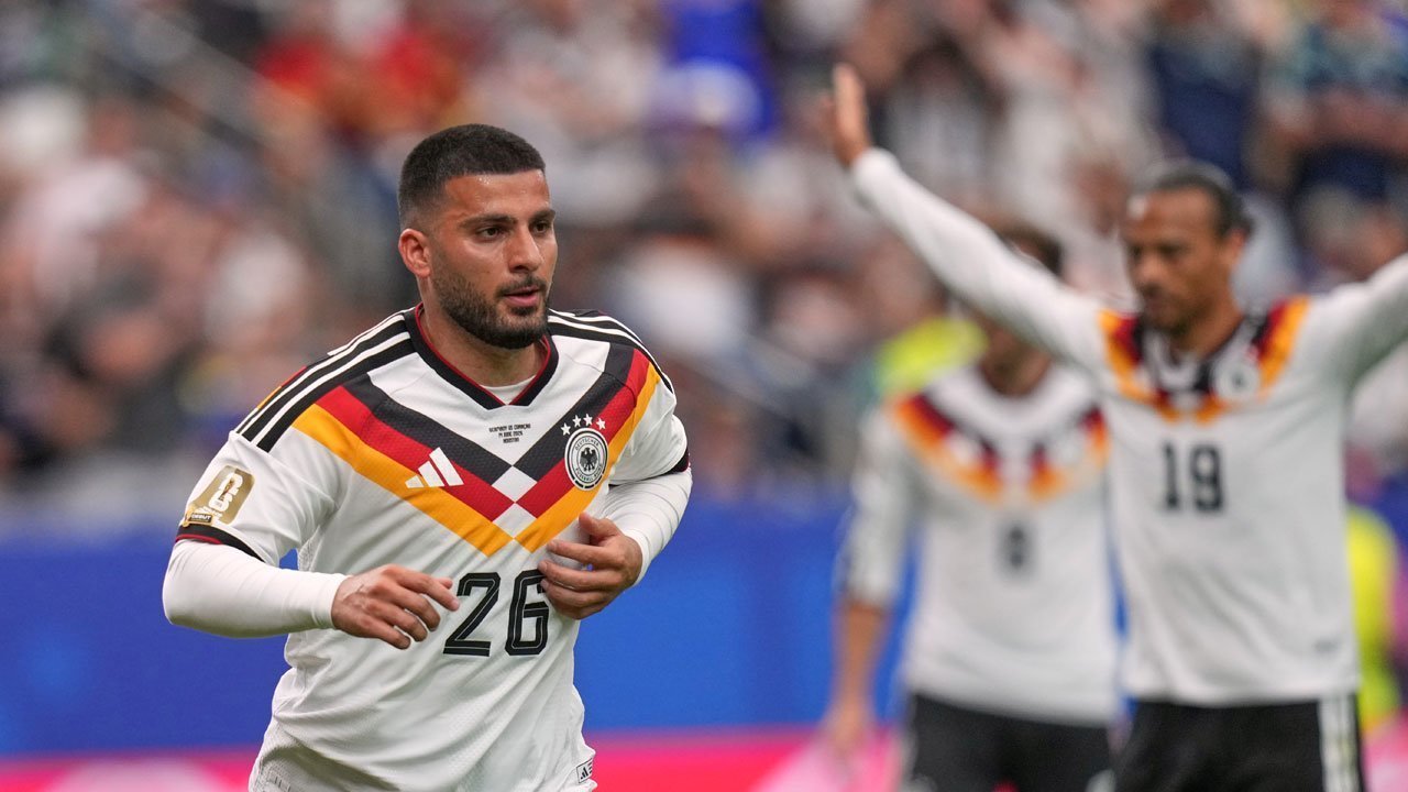 Memaknai 26 Menit Penampilan Deniz Undav Lawan Curacao: Senjata Rahasia Jerman di Piala Dunia 2026 Memaknai 26 Menit Penampilan Deniz Undav Lawan Curacao: Senjata Rahasia Jerman di Piala Dunia 2026