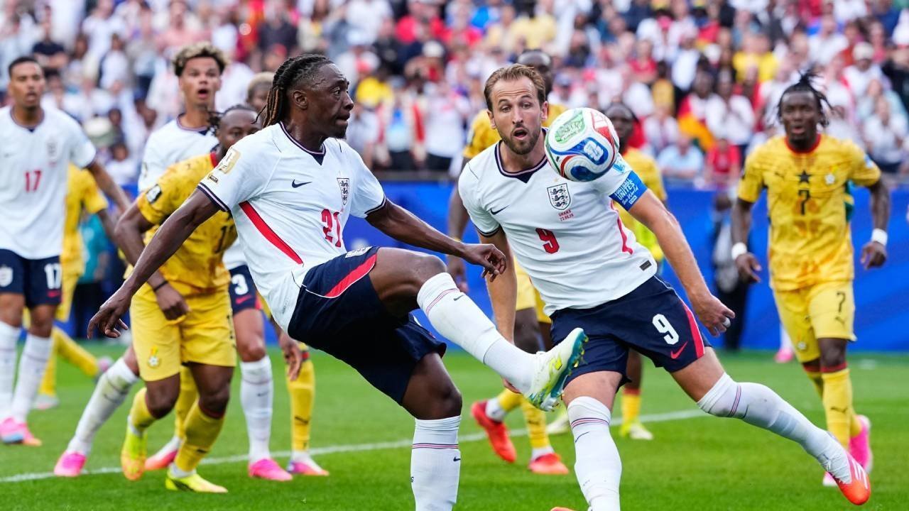 Ditahan Ghana, Eberechi Eze Minta Inggris Abaikan Kritik Ditahan Ghana, Eberechi Eze Minta Inggris Abaikan Kritik