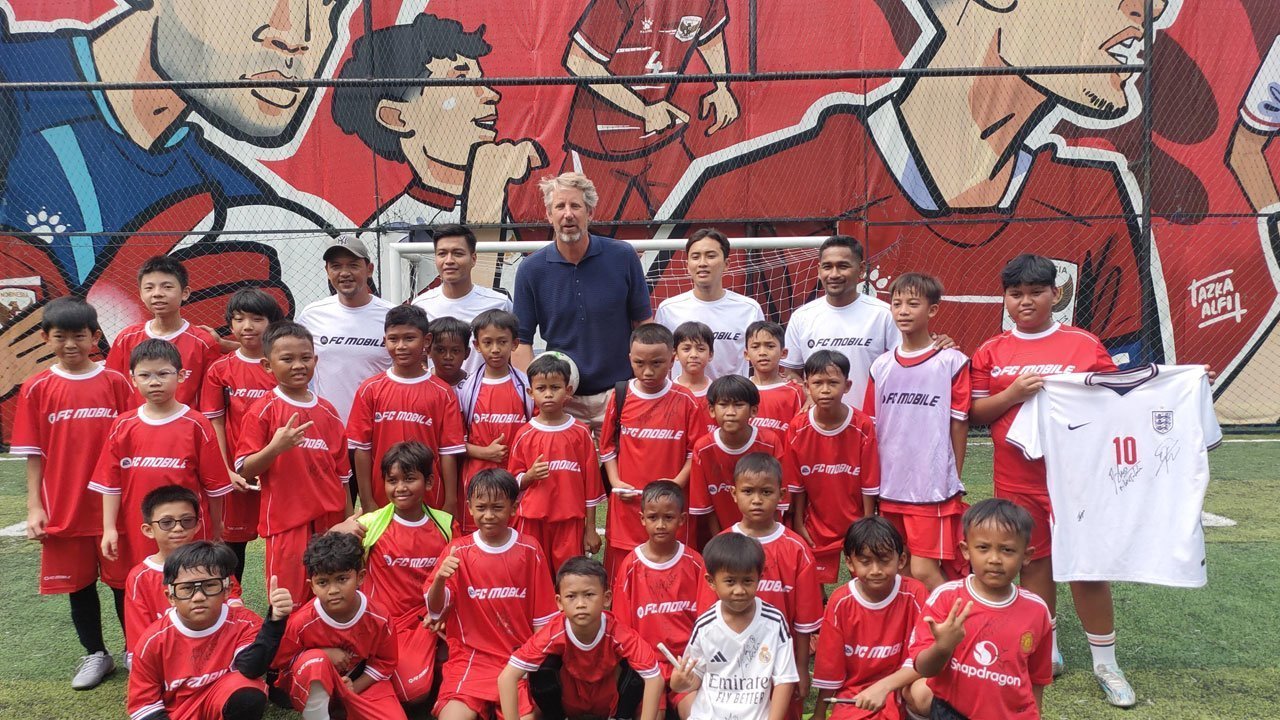 Kunjungi Jakarta, Edwin van der Sar Dukung Timnas Indonesia Bermain di Piala Dunia Suatu Saat Nanti