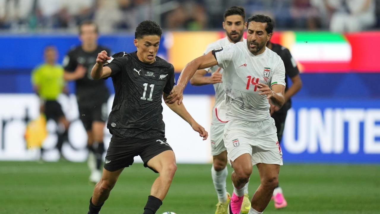 Hasil Iran vs Selandia Baru: Tim Melli Bangkit Dua Kali untuk Hindari Kekalahan Hasil Iran vs Selandia Baru: Tim Melli Bangkit Dua Kali untuk Hindari Kekalahan