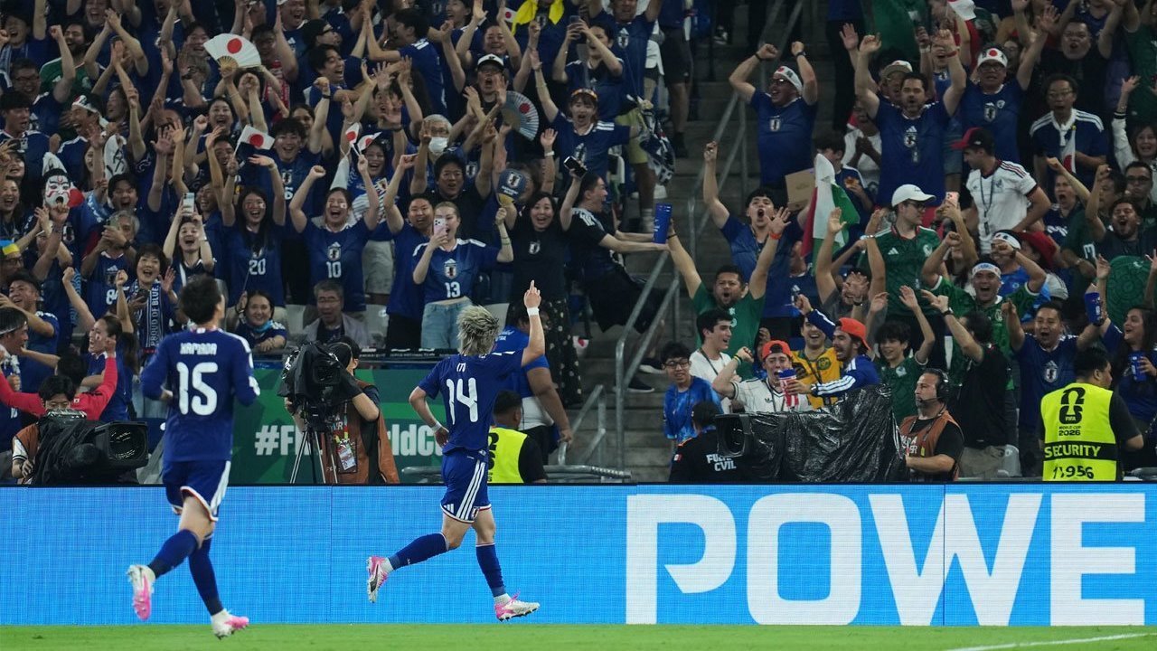 Laga Ke-1000 Piala Dunia dan Kemenangan Telak Jepang Laga Ke-1000 Piala Dunia dan Kemenangan Telak Jepang
