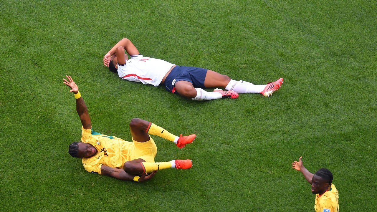 Hasil Inggris vs Ghana: Menjemukan, Duel Berakhir Tanpa Pemenang Hasil Inggris vs Ghana: Menjemukan, Duel Berakhir Tanpa Pemenang