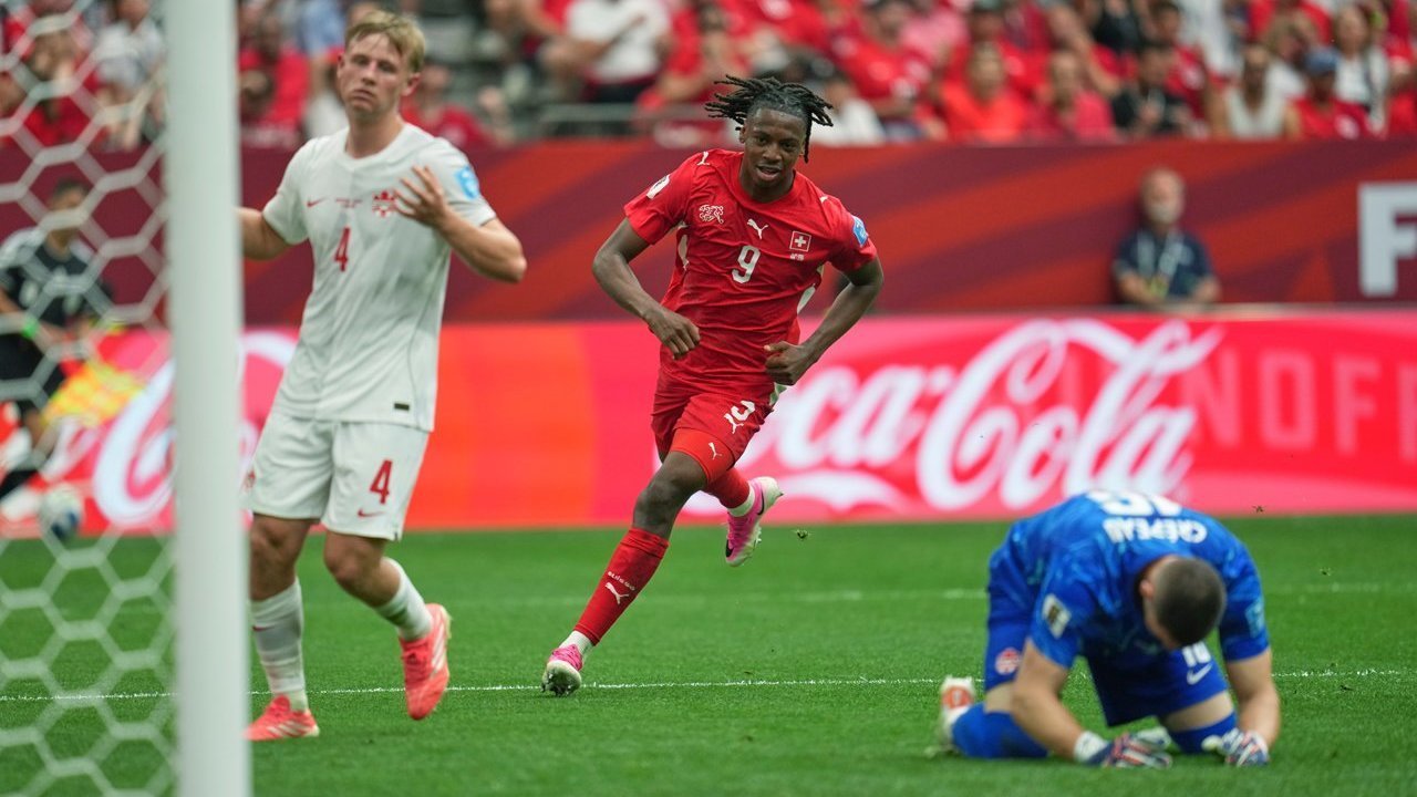 Hasil Swiss vs Kanada: Tuan Rumah Kalah, tapi Tetap Sama-Sama Melaju ke 32 Besar