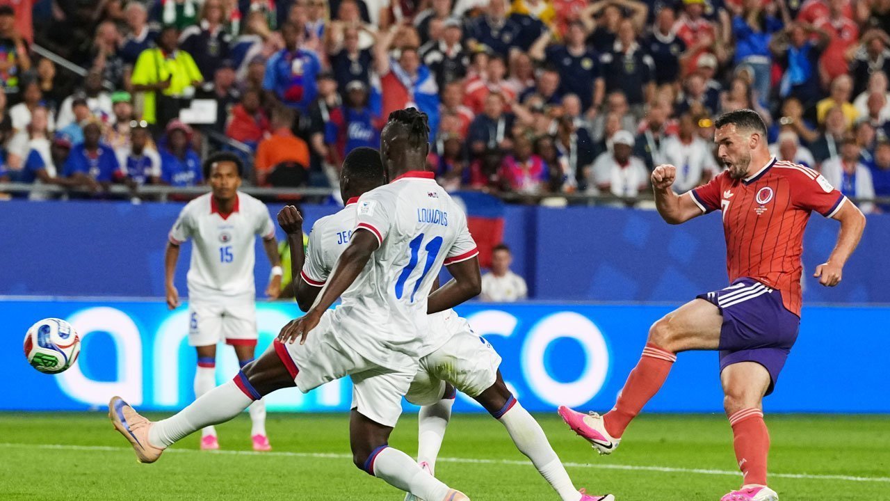Hasil Haiti vs Skotlandia: Gol Tunggal John McGinn Menangkan The Tartan Army Hasil Haiti vs Skotlandia: Gol Tunggal John McGinn Menangkan The Tartan Army