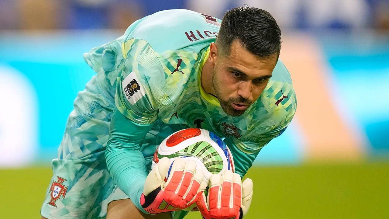 Man of the Match Kolombia vs Portugal: Diogo Costa