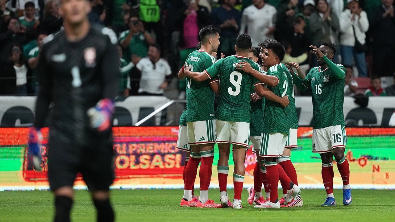 Main di Rumah Sendiri, Timnas Meksiko Yakin Bakal melangkah Jauh di Piala Dunia 2026 Main di Rumah Sendiri, Timnas Meksiko Yakin Bakal melangkah Jauh di Piala Dunia 2026
