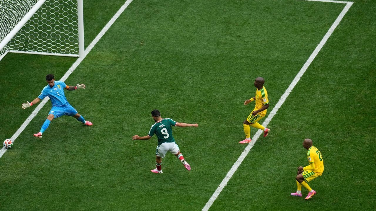 Rating Pemain Meksiko Usai Menang 2-0 atas Afrika Selatan di Laga Pembuka Piala Dunia 2026 Rating Pemain Meksiko Usai Menang 2-0 atas Afrika Selatan di Laga Pembuka Piala Dunia 2026
