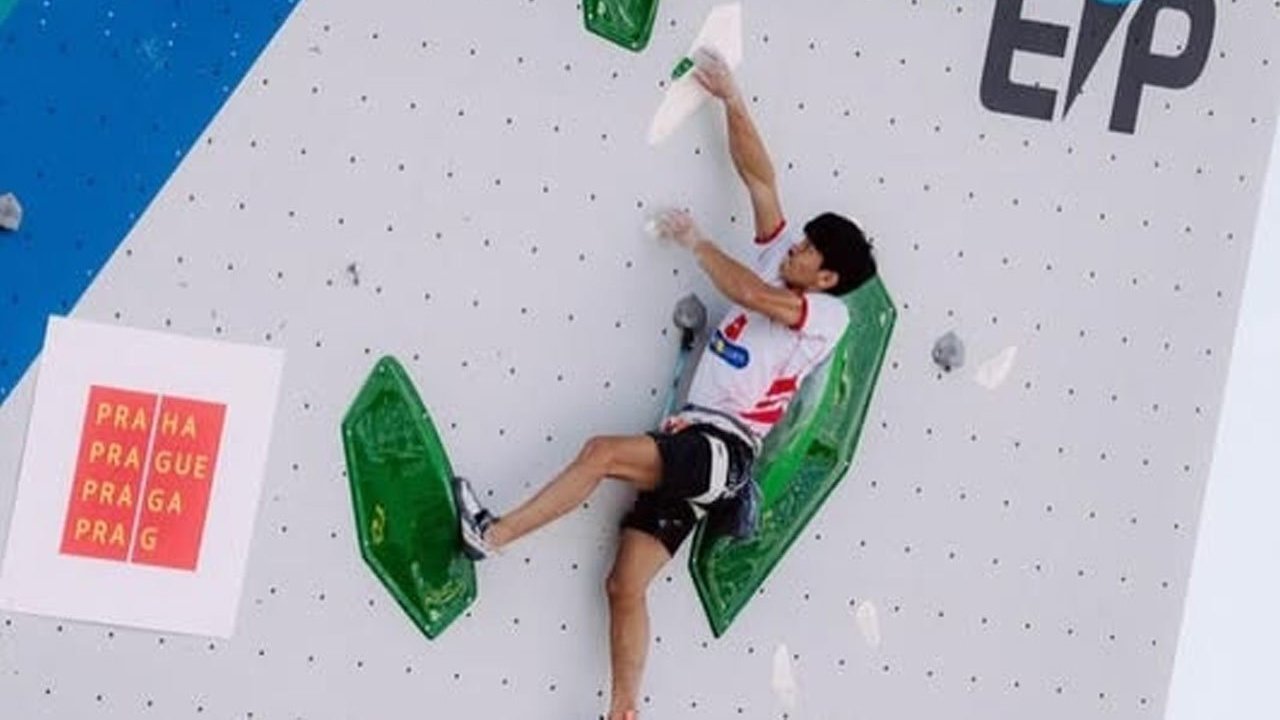 Putra Tri Ramadani Sabet Medali Emas untuk Indonesia di World Climbing Series 2026 Seri Praha Putra Tri Ramadani Sabet Medali Emas untuk Indonesia di World Climbing Series 2026 Seri Praha