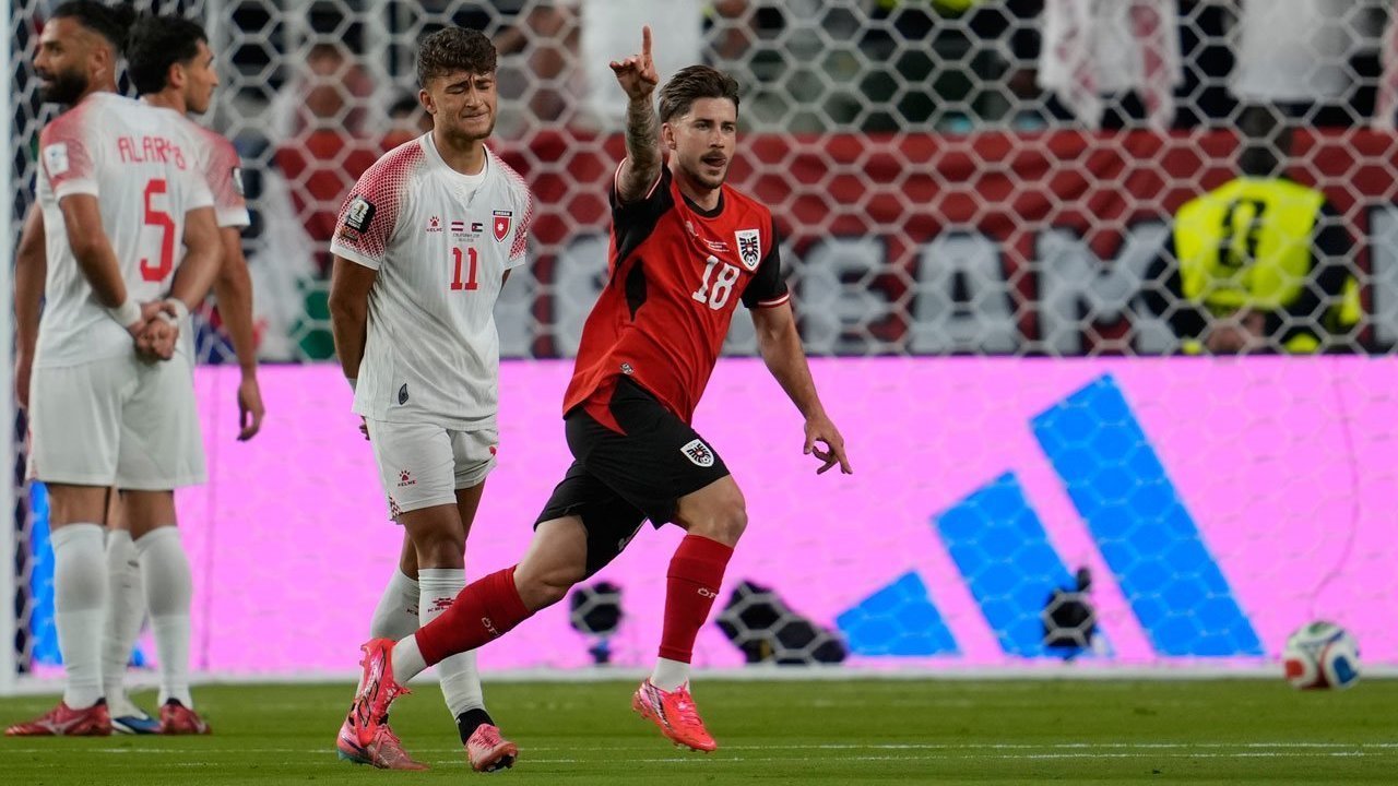 Hasil Austria vs Yordania: Pasukan Ralf Rangnick Menang, Tempel Argentina di Klasemen Grup J Hasil Austria vs Yordania: Pasukan Ralf Rangnick Menang, Tempel Argentina di Klasemen Grup J