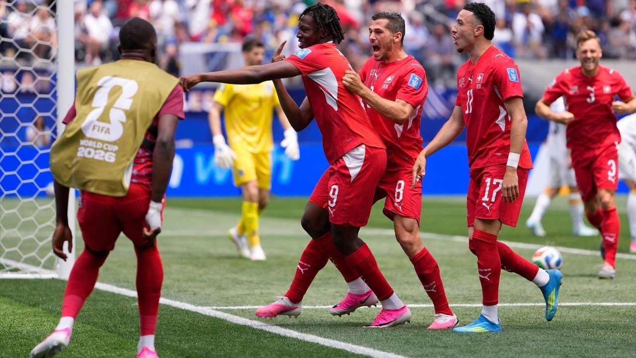 Hasil Swiss vs Bosnia dan Herzegovina: Dua Pemain Cadangan Jadi Pahlawan Kemenangan Hasil Swiss vs Bosnia dan Herzegovina: Dua Pemain Cadangan Jadi Pahlawan Kemenangan