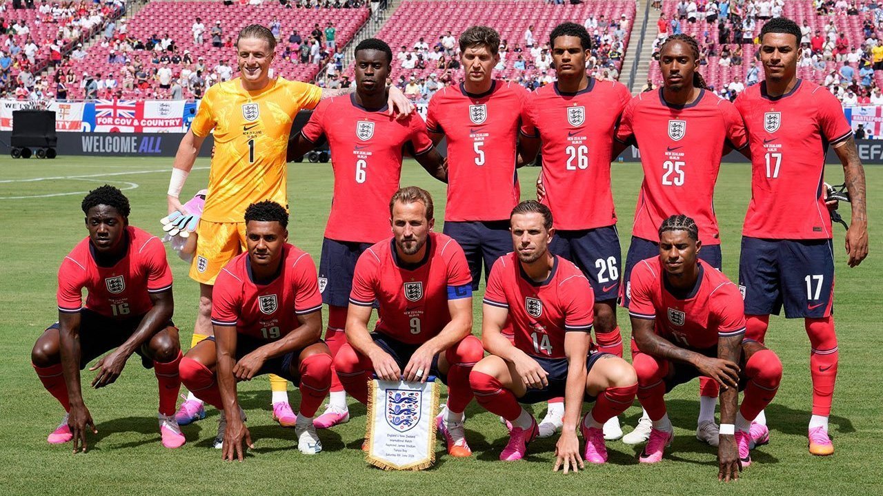 Piala Dunia 2026: Penembakan Massal Dekat Markas Inggris di Kansas City Picu Kekhawatiran Keamanan Piala Dunia 2026: Penembakan Massal Dekat Markas Inggris di Kansas City Picu Kekhawatiran Keamanan