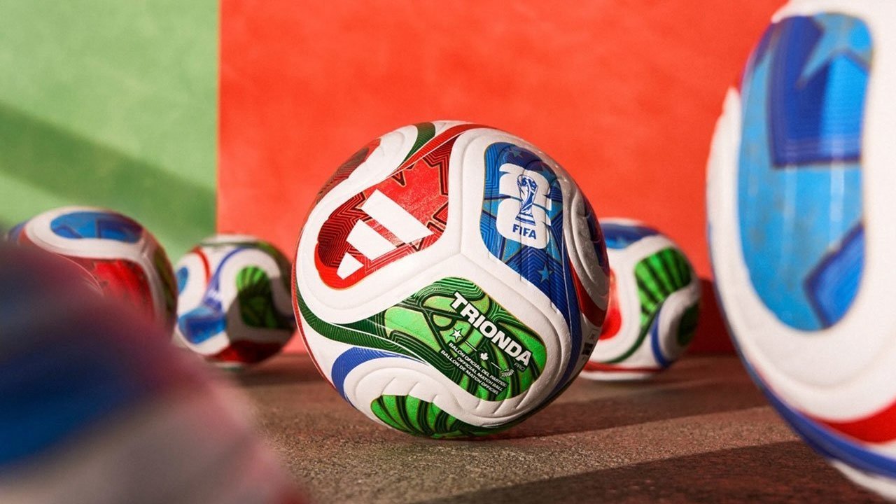 Adidas Trionda, Bola Resmi Piala Dunia 2026 yang Membawa Teknologi Baru dan Kontroversi Adidas Trionda, Bola Resmi Piala Dunia 2026 yang Membawa Teknologi Baru dan Kontroversi