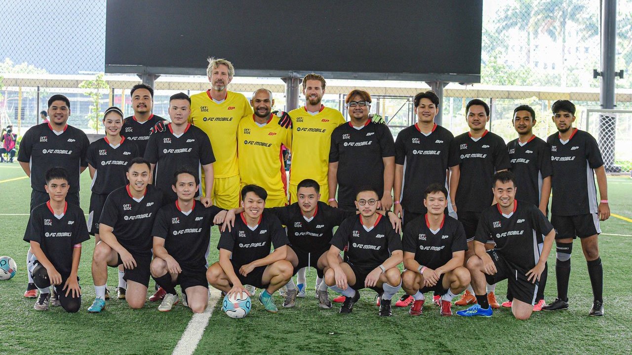 Akhir Pekan Bersama Edwin van der Sar di Jakarta, Berbagi Cerita dan Ilmu