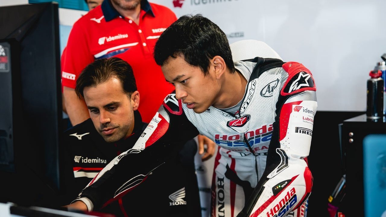 Dari P26 ke P2, Veda Ega Pratama Jelaskan Lonjakan Performa di Sesi Latihan Moto3 Hungaria 2026 Dari P26 ke P2, Veda Ega Pratama Jelaskan Lonjakan Performa di Sesi Latihan Moto3 Hungaria 2026