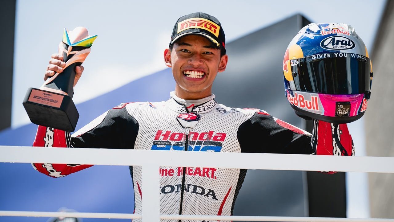 2 Rival Didiskualifikasi, Veda Ega Pratama Kini Kantongi 2 Podium dan Duduki Peringkat 3 Klasemen Moto3 2026