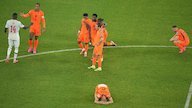 Belanda Terjungkal Saat Garis Akhir Sudah Terlihat