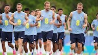 Jelang Lawan Kroasia, Skuad Inggris Sempat Dihantui Ancaman Tornado Jelang Lawan Kroasia, Skuad Inggris Sempat Dihantui Ancaman Tornado