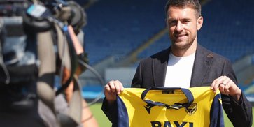 Aaron Ramsey Jadi Bos Baru Oxford United, Nasib Ole Romeny dan Marselino Ferdinan Bakal Bertahan?