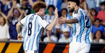 Hasil Argentina vs Islandia: Lionel Messi Cetak Gol, Albiceleste Berpesta Hasil Argentina vs Islandia: Lionel Messi Cetak Gol, Albiceleste Berpesta