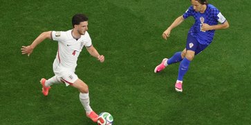 Declan Rice Tumbang Usai laga Inggris vs Kroasia di Piala Dunia 2026, Bagaimana Kabarnya? Declan Rice Tumbang Usai laga Inggris vs Kroasia di Piala Dunia 2026, Bagaimana Kabarnya?