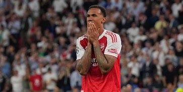 Wow! Penjualan Jersey Gabriel Magalhaes Naik 350 Persen Usai Gagal Penalti di Final Liga Champions