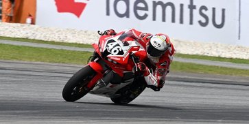 Hasil Race 1 ARRC SS600 Jepang 2026: Herjun Atna Firdaus Naik Podium, Hikari Okubo Raih Kemenangan