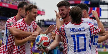 Hasil Kroasia vs Ghana: Sundulan Vlasic Antar Kroasia ke Fase Gugur