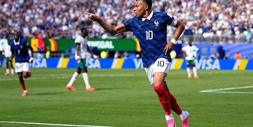 Hasil Prancis vs Senegal: Kylian Mbappe Jadi Bintang Start Mulus Les Bleus Hasil Prancis vs Senegal: Kylian Mbappe Jadi Bintang Start Mulus Les Bleus