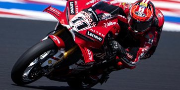 Hasil Superpole WorldSBK Emilia Romagna 2026: Nicolo Bulega Sabet Pole Usai Kalahkan Tandemnya Sendiri Hasil Superpole WorldSBK Emilia Romagna 2026: Nicolo Bulega Sabet Pole Usai Kalahkan Tandemnya Sendiri