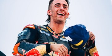 Kalah Lagi, Pedro Acosta Tetap Senang Hibur Fans Lewat Duel dengan Marc Marquez di MotoGP Hungaria 2026