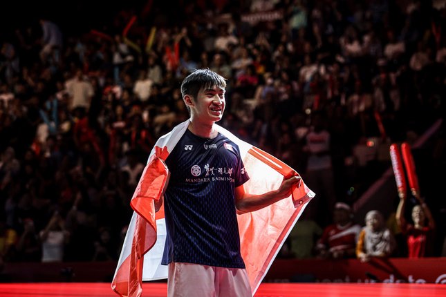 Victor Lai dan Raymond/Joaquin, Bukti Regenerasi Berjalan Baik Tunggal putra Kanada, Victor Lai, berhasil menjadi juara Polytron Indonesia Open 2026 setelah mengalahkan Jonatan Christie di partai final, Minggu (7/6/2026) (c) Bola.net/Bagaskara Lazuardi