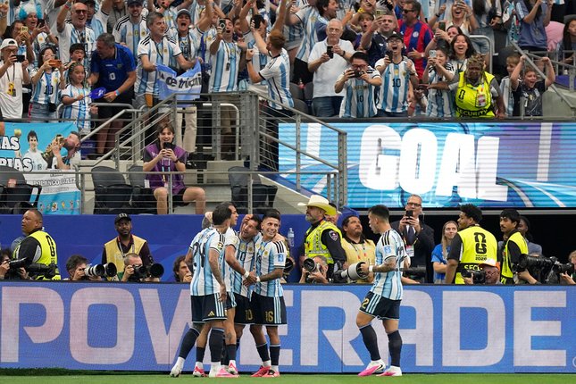 Rekor Baru Messi di Piala Dunia Rekor Baru Messi di Piala Dunia