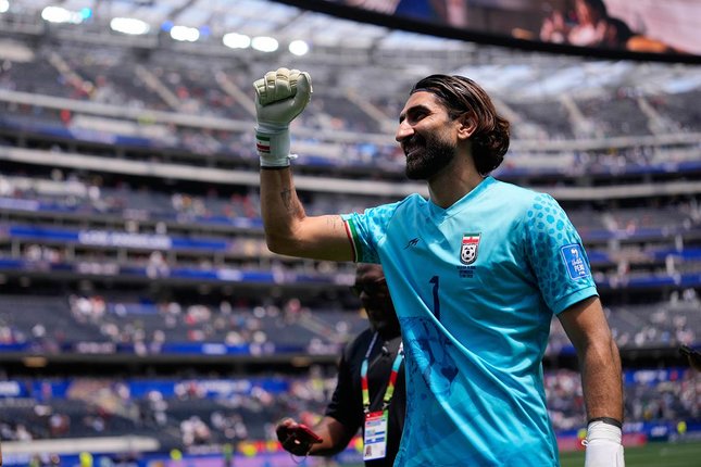 Tembok Kokoh Alireza Beiranvand di Garis Gawang