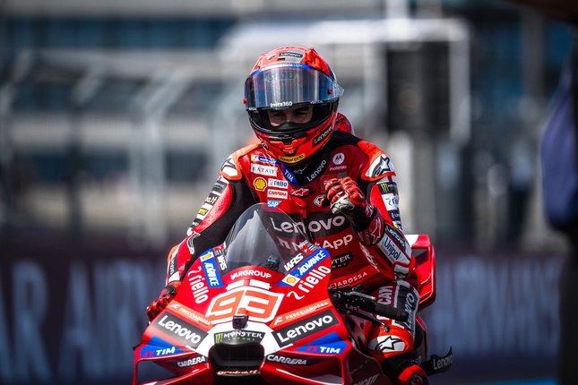 Aprilia Sapu Bersih Podium, Marc Marquez Ketujuh Aprilia Sapu Bersih Podium, Marc Marquez Ketujuh
