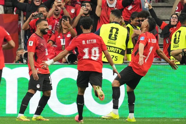 Susunan Pemain Susunan Pemain