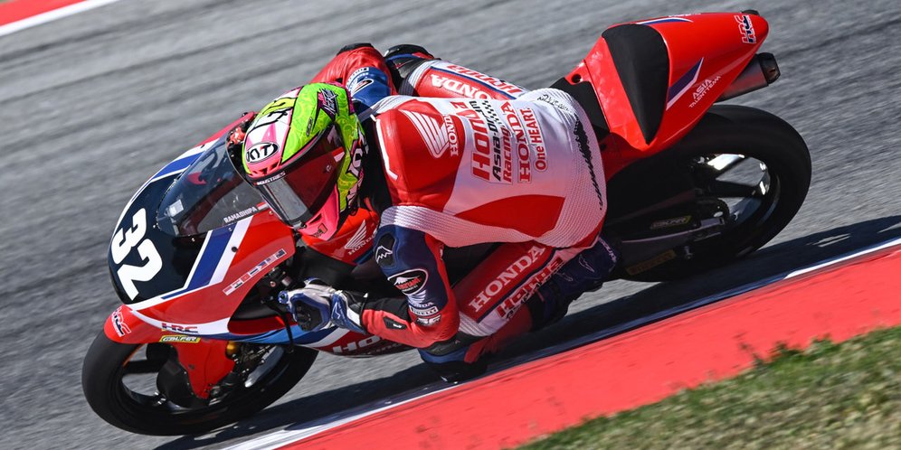Kiandra Ramadhipa Claims Maiden Moto3 Junior Win in Portugal