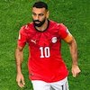 Mohamed Salah Mungkin Perlu Bermain Seperti Lionel Messi Mohamed Salah Mungkin Perlu Bermain Seperti Lionel Messi